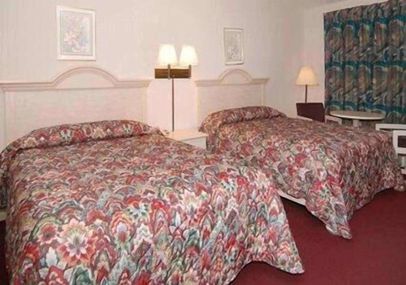 فندق روديواي إن ليك سيتي آي-75 مدينة ليك المظهر الخارجي الصورة